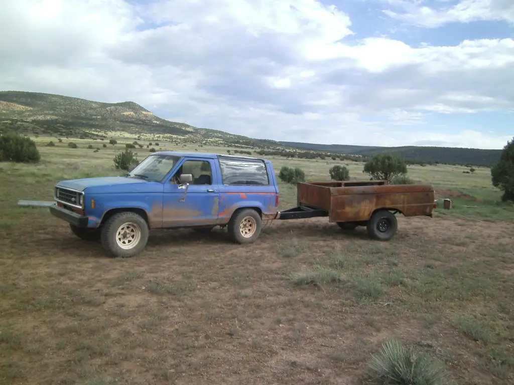TheB2andJays04Chevyouttrailing5.jpg