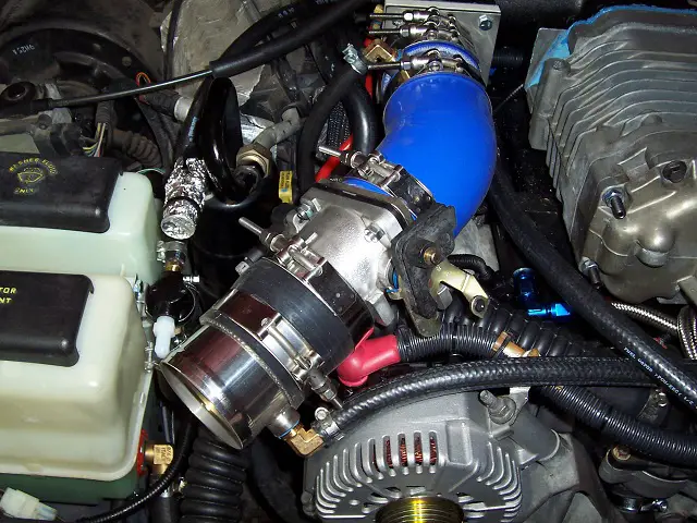 ThrottleBody2.jpg