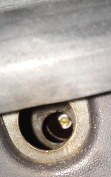 TIRE R HOLE.jpg
