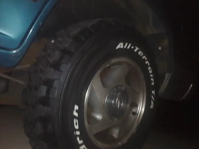 Tires3.jpg