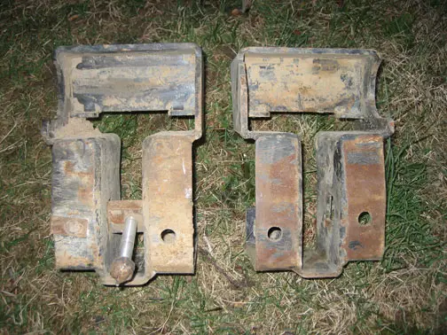 TorsionDropBrackets01.jpg