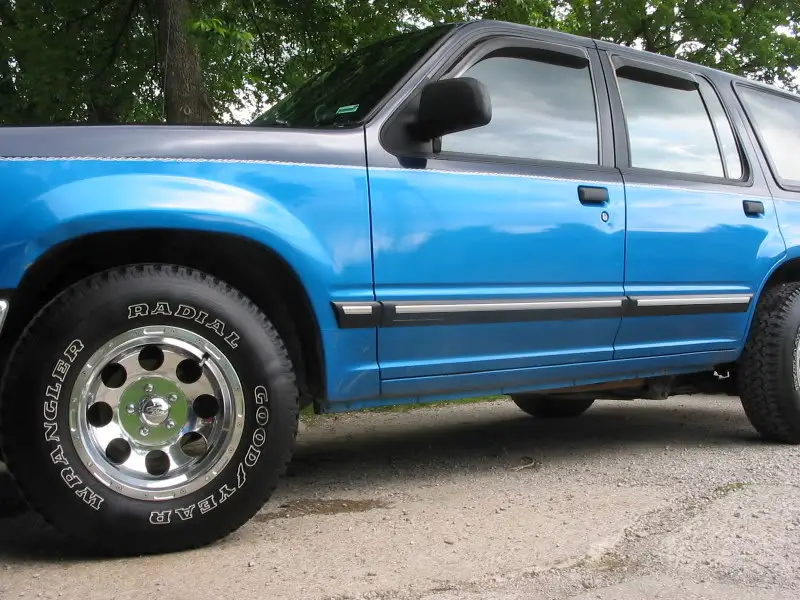 truck012.jpg