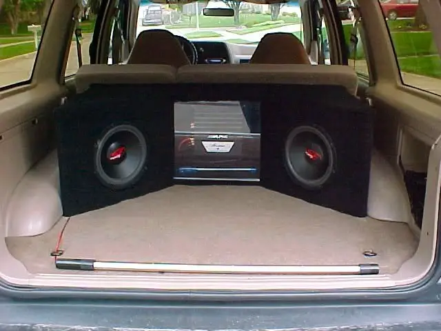 Trunk203.jpg
