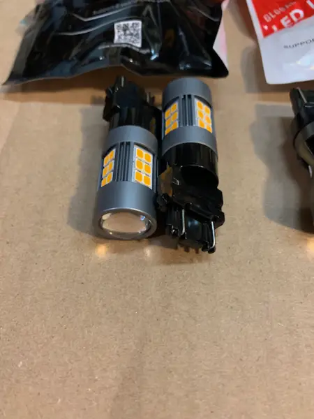 Turn Rear Bulbs.png