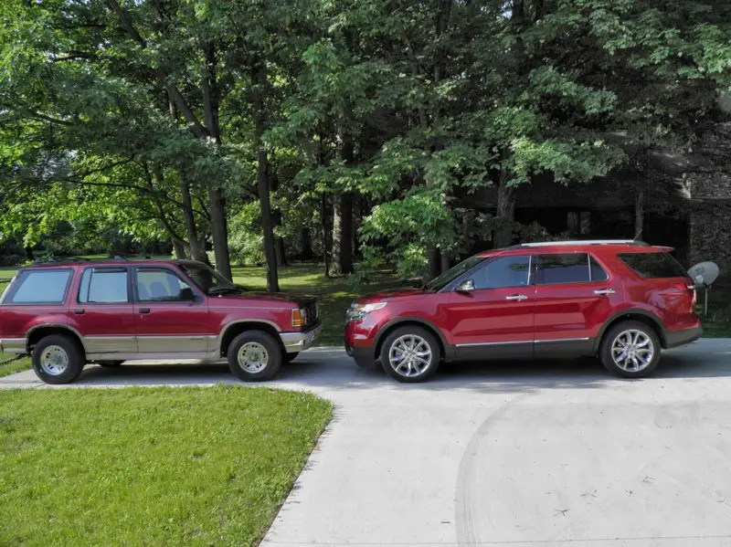 twofords.JPG