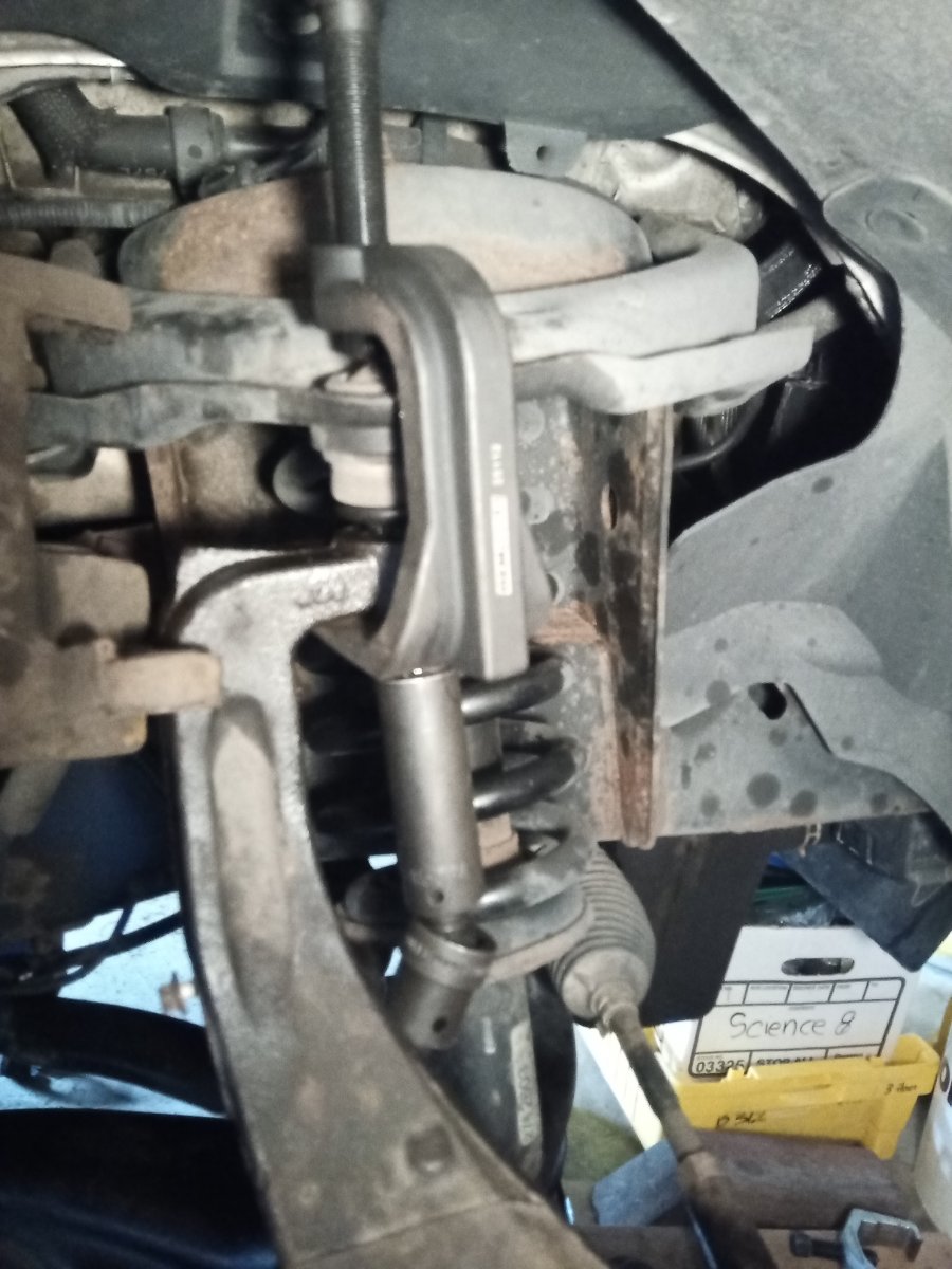 upper ball joint removal.jpg