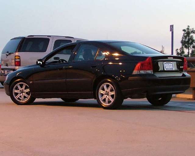 Volvo2.jpg
