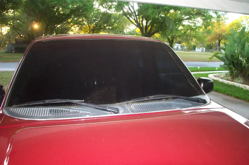 windshield13435.jpg