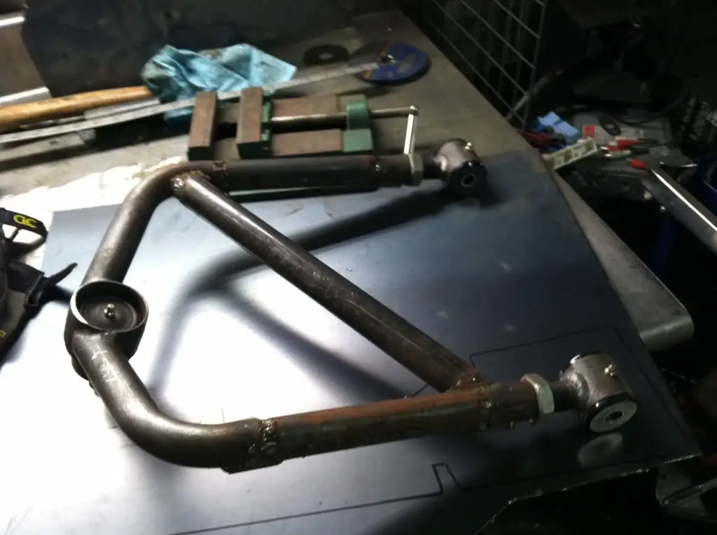 XploderSuspension21.jpg