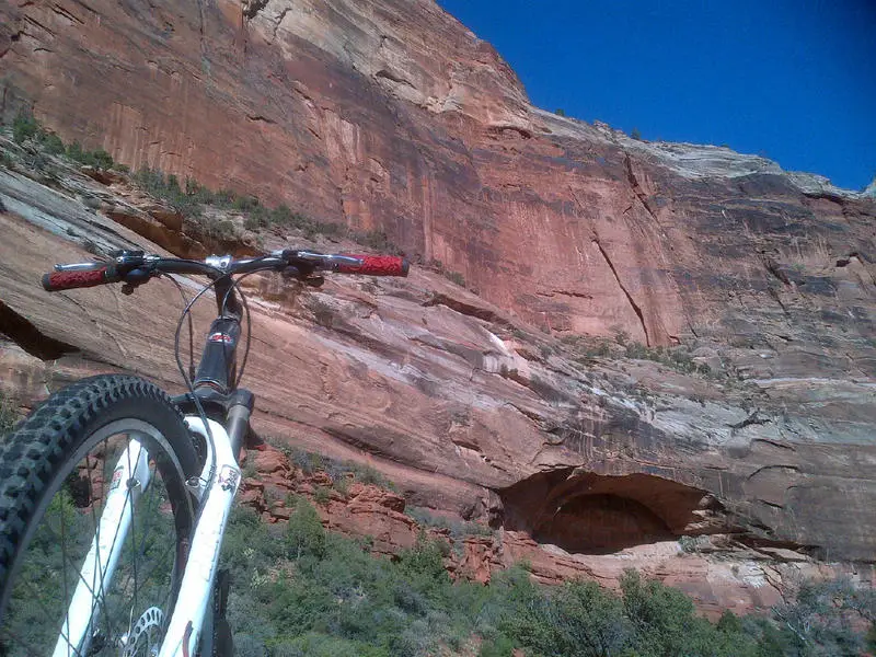 Zion - Weeping Rock (EPX).jpg