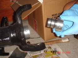 axle tube seal 007.jpg