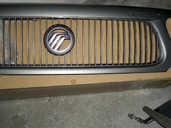 2000Grille.jpg