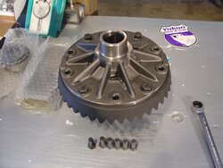 D44 gear and locker install 5.JPG