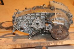 TransferCase2.jpg