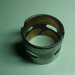 89_A4_output_bushing