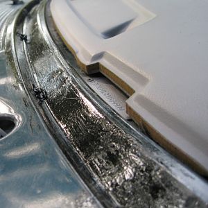 Lower_lip_and_clips_WEB