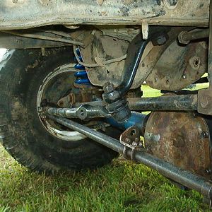 d44 steering and trac bar linkage