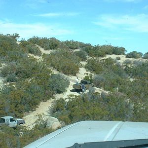 Los_Coyotes_102003_42_Large_