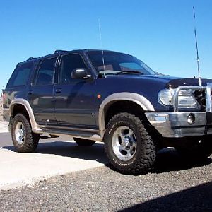 My Aussie Explorer after 2" body lift