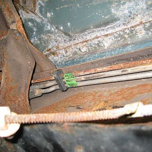 Brake and fuel line rust