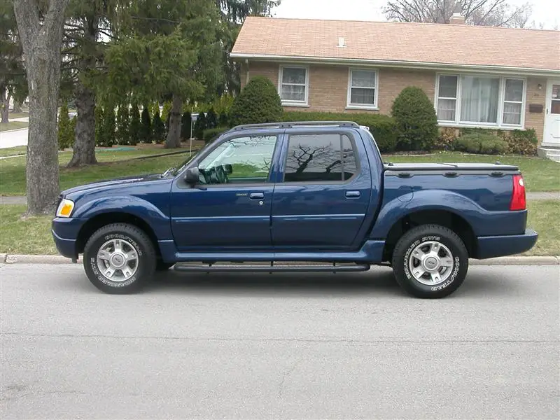 '04 stock sport trac vs '93 lifted ranger
