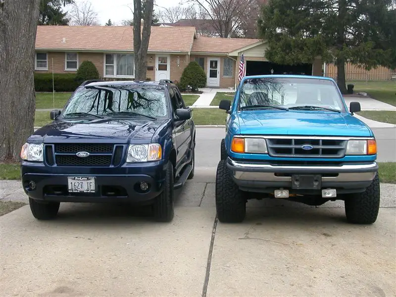 '04 stock sport trac vs '93 lifted ranger