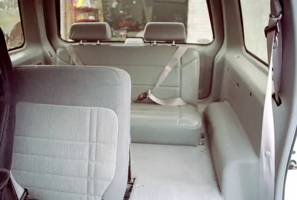 3rd seat front facing