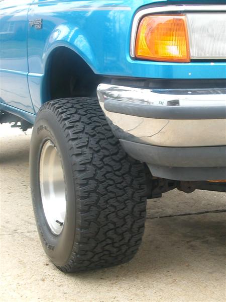 4 inch skyjacker lift with another 1inch+ of washers added