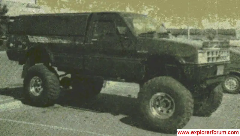 4x2 Custom Isuzu Pup