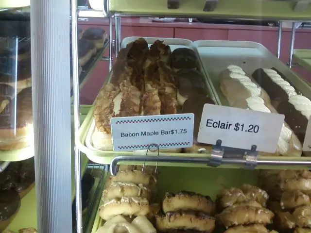 bacon maple bars