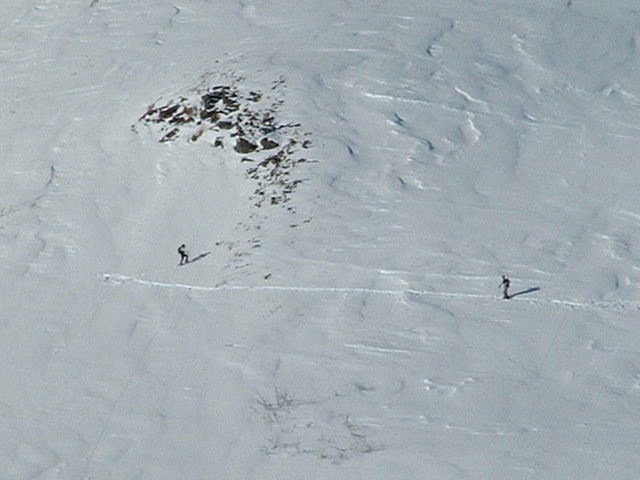 close up of skiers1