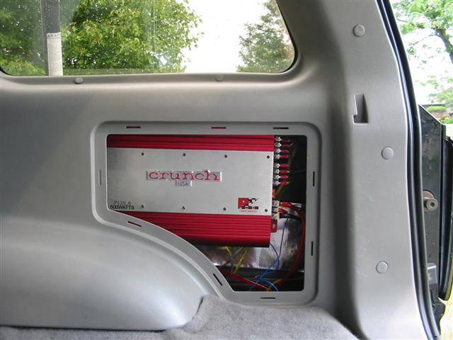 crunch_amp_in_the_old_storage_compartment