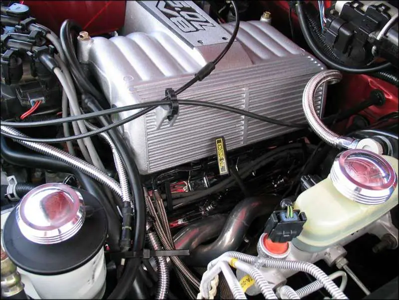 Engine003