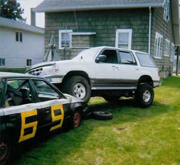 Flex'n out on my buddies race car