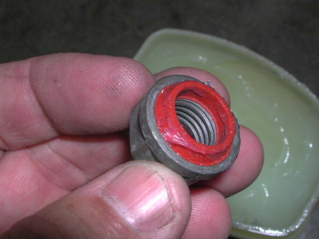 lube locknut