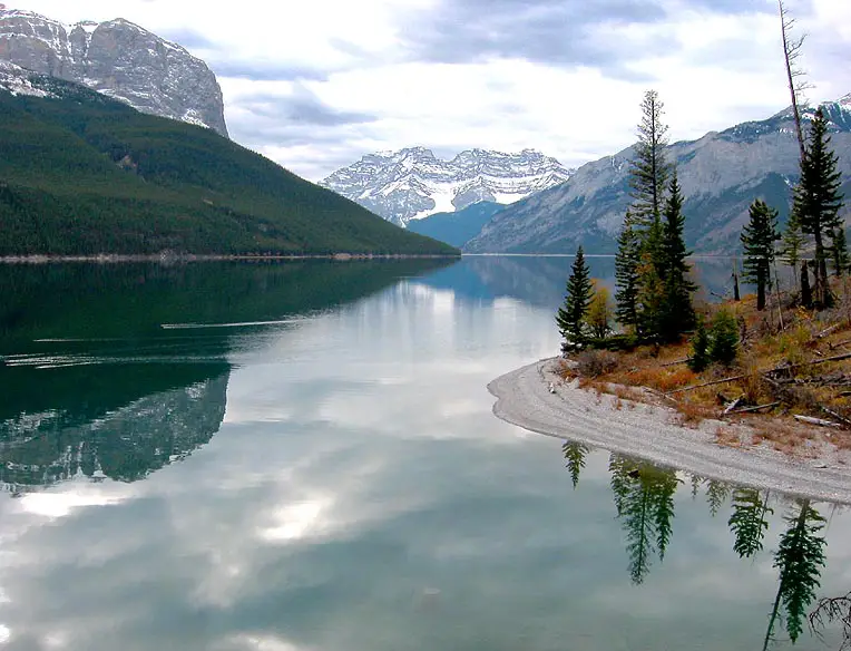 Minnewanka_102002-14