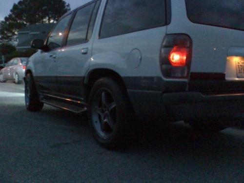 Mounty_lowered_2