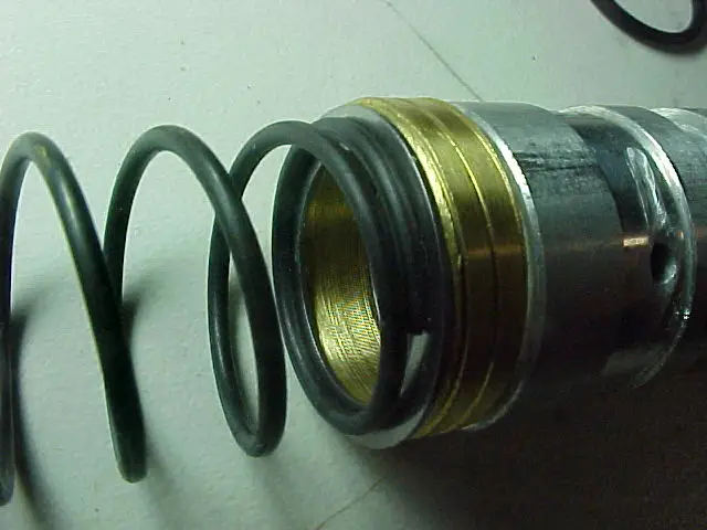 R-011F