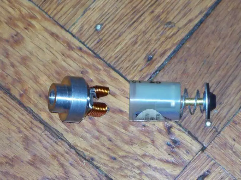Tester disassembled.